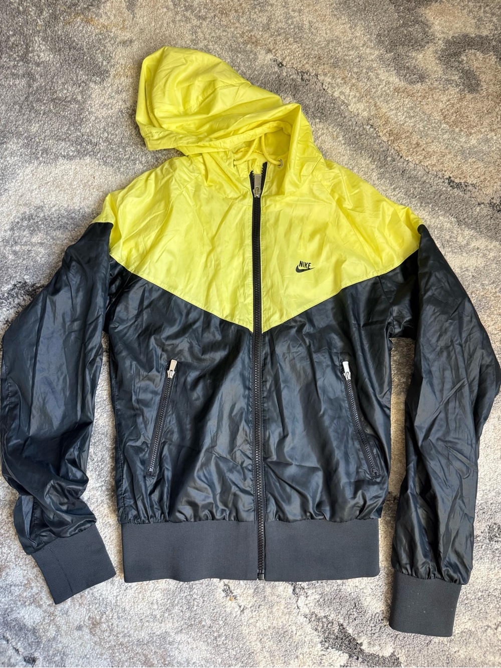 Nike Women’s Yellow and Black Hooded Windbreaker Jacket